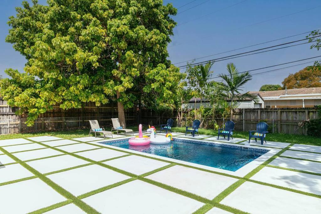 New Miami Home, Pool Near Airport And Beaches, King Bed Zewnętrze zdjęcie